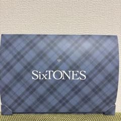 SixTONES オフィシャルカレンダーのサムネイル