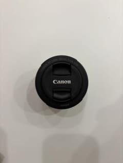 Canon EF 50mm f/1.8 STM レンズのサムネイル