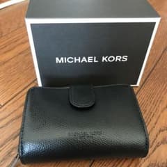☆MICHAEL KORS　キーケース　専用箱付きのサムネイル