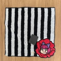 アナスイ ペコちゃんコラボタオルハンカチのサムネイル
