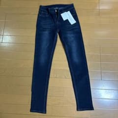 新品スキニー♪のサムネイル