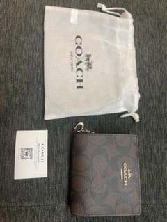 COACH 財布のサムネイル