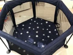 美品‼️値下げ❗️洗えてたためるポータブルベビーサークル　日本育児のサムネイル