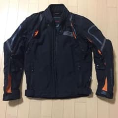 値下げ！美品コミネジャケットのサムネイル