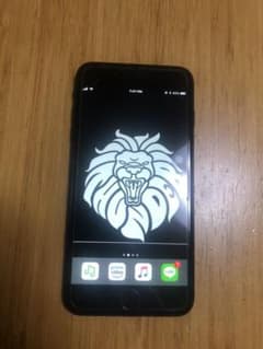 iPhone 7 Plus Black 128 GB auのサムネイル