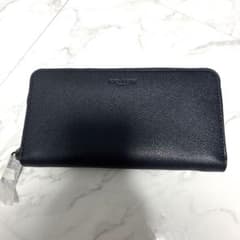 coach長財布（新品未使用）のサムネイル