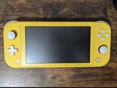 Nintendo Switch NINTENDO SWITCH LITE イエ…のサムネイル