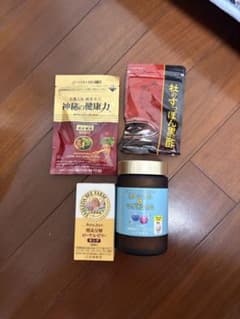 健康食品 サプリメント 4点セット まとめ売りのサムネイル