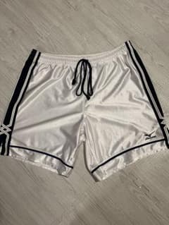 MIZUNO サッカーパンツ MCライン 白 - メルカリ