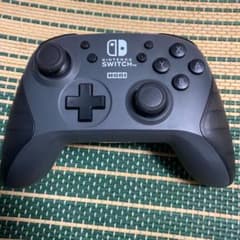 Nintendo Switch HORIコントローラーのサムネイル