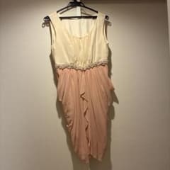 パーティドレスとボレロのサムネイル