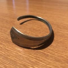 アンティーク バングルのサムネイル