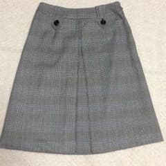 いけやん様♡a.v.v 膝丈スカートのサムネイル