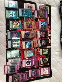 遊戯王 ブラックマジシャン パーツのサムネイル