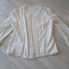 TO BE CHIC フリル付カーディガンのサムネイル