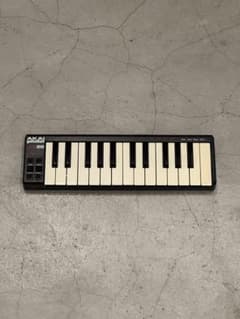 AKAI MPKのサムネイル