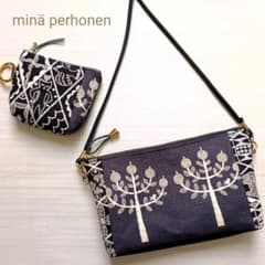 ミナペルホネン スマホゆったりポシェットとポーチ パッチ りんご