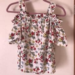 オフショル❁トップスのサムネイル