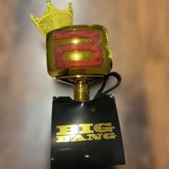 BIGBANG 10周年 ペンライト 王冠付き 公式　ゴールド　点灯確認済のサムネイル