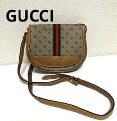 美品✨ グッチ GUCCI  PVC ショルダーバッグ ベージュ シェリーラインのサムネイル