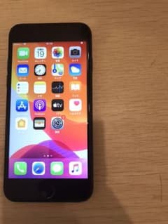 【iPhone7本体】ブラック 128 GB docomo 残債なし！のサムネイル