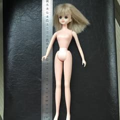 リカちゃんのサムネイル
