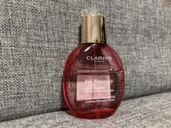 クラランス　フィックスメイクアップのサムネイル