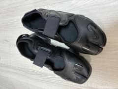NIKE AIR RIFT ナイキ エアリフト ブラック　ドット柄のサムネイル