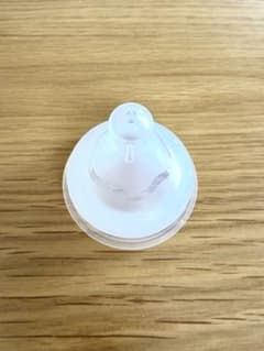 Pigeon 母乳実感 乳首 SSサイズ 丸穴 1個入のサムネイル