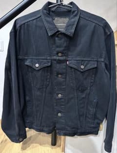 Levi's ブラックデニムジャケット トラッカージャケットのサムネイル