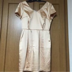 ロイヤルパーティー ドレスのサムネイル
