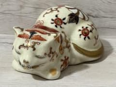九谷焼 伊万里 眠り猫 置物 金彩 花柄 陶器 縁起物 - メルカリ