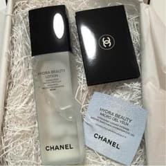 CHANEL イドゥラ ビューティ モイスト ローションのサムネイル