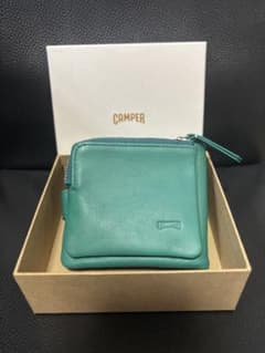 たこわさびCAMPER SOFT LEATHER 二つ折り財布 グリーン たこわさび様専用CAMPER SOFT LEATHER 二つ折り財布 グリーン - メルカリ