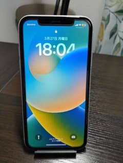 iPhone XR White 64 GB SIMフリーのサムネイル