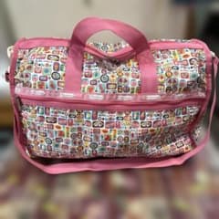 新品 レスポートサック ボストン 2way ラージウィークエンダー 可愛い柄 LeSportsac ボストンバッグ 2way 総柄ピンクラージウィークエンダー