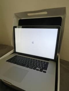 Apple MacBook Pro Mid 2012モデル 15 inchのサムネイル