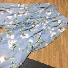 神戸レタス＊花柄ワイドパンツ(サックスブルー)のサムネイル