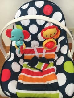 fisherprice インファントトドラーロッカー バウンザー 子供用のサムネイル