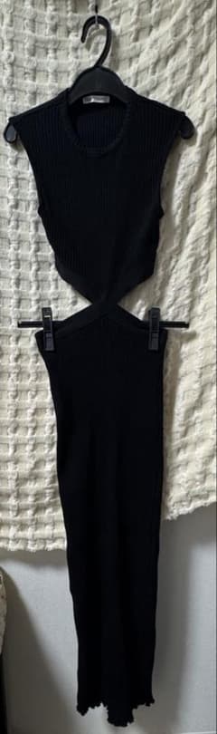 ZARA ノースリーブ ニットワンピース ブラックのサムネイル