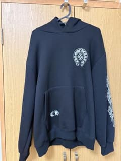目玉商品‼️CHROME HEARTS パーカー ブラックのサムネイル