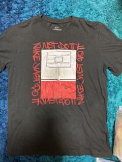NIKE(ナイキ)Tシャツ^_^のサムネイル