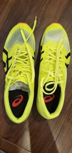 ASICS 陸上スパイク イエロー ブラックのサムネイル
