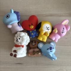 BT21 ソフビ　コンプリートのサムネイル