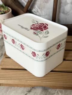 積み重ね収納BOX※フタ付き小物入れ※インテリア雑貨※デコパージュ薔薇