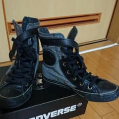 コンバース スニーカーのサムネイル