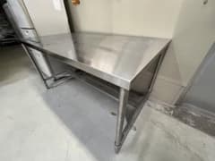 ステンレス 作業台 厨房のサムネイル