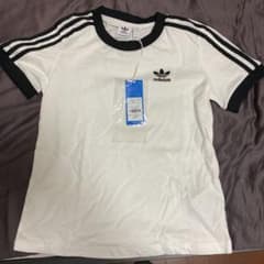 adidas アディダス Tシャツのサムネイル