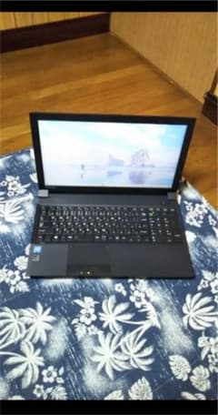 ノートパソコンのサムネイル
