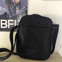 ARMANI EXCHANGE バックのサムネイル